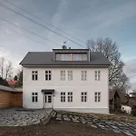 Stara Skola - Alte Schule, Loucna Jindrichovice
