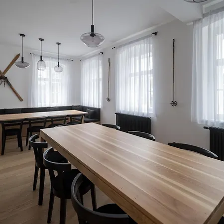 Stará škola - Alte Schule, Loučná Jindrichovice