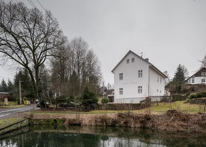 Stará škola - Alte Schule, Loučná Casa de Férias Jindrichovice